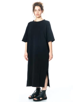 HINDAHL & SKUDELNY, Langes Kleid Mit Seitlichen Schlitzen 123K02 -Kleider Geschaft 123k02 nero