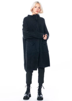 RUNDHOLZ, Asymmetrischer Onesize Mantel Aus Kuscheligem Waschbärfell 2231417208 -Kleider Geschaft 1417208 black 7