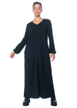 HINDAHL & SKUDELNY, Langes Kleid Mit V-Ausschnitt 223K09 -Kleider Geschaft 223k09 m.power up hinten