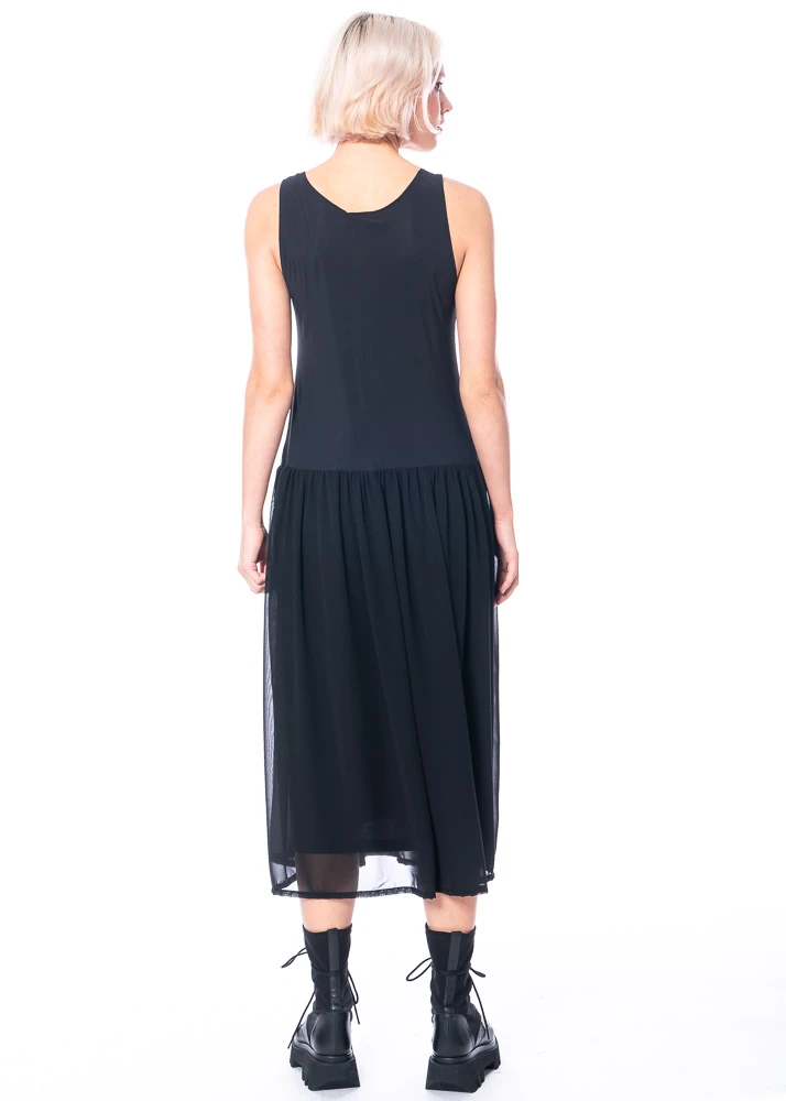 Yukai, Unterkleid Mit Materialmix Und Ausgestelltem Rockteil 12 Yukai, Unterkleid Mit Materialmix Und Ausgestelltem Rockteil – Bild 10