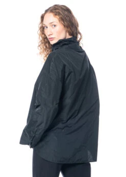 KATHARINA HOVMAN, Kurzes Shirt Mit Stehkragen 235528 -Kleider Geschaft 235528black gr. 38 m. 235894 u. strong bond woman