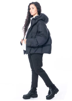 JNBY, Schwarze Oversize Daunenjacke -Kleider Geschaft 5moc1277000102 5