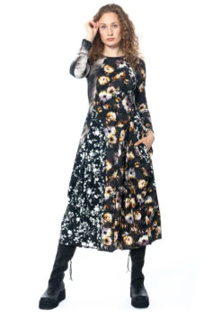 HIGH, Kleid AT-LENGTH Aus Drei Verschiedenen Stoffen Mit Blumenmuster