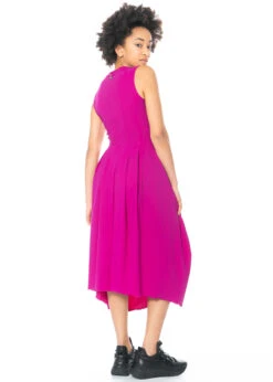 HIGH, ärmelloses Kleid At-Length