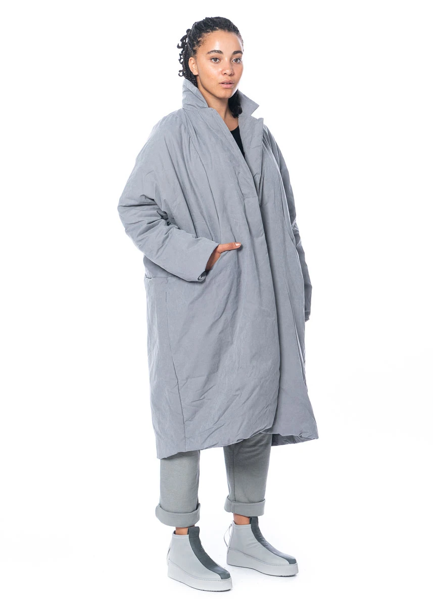 Studiob3, Oversize Wasserabweisender Mantel Corsaro 16 Studiob3, Oversize Wasserabweisender Mantel Corsaro – Bild 14