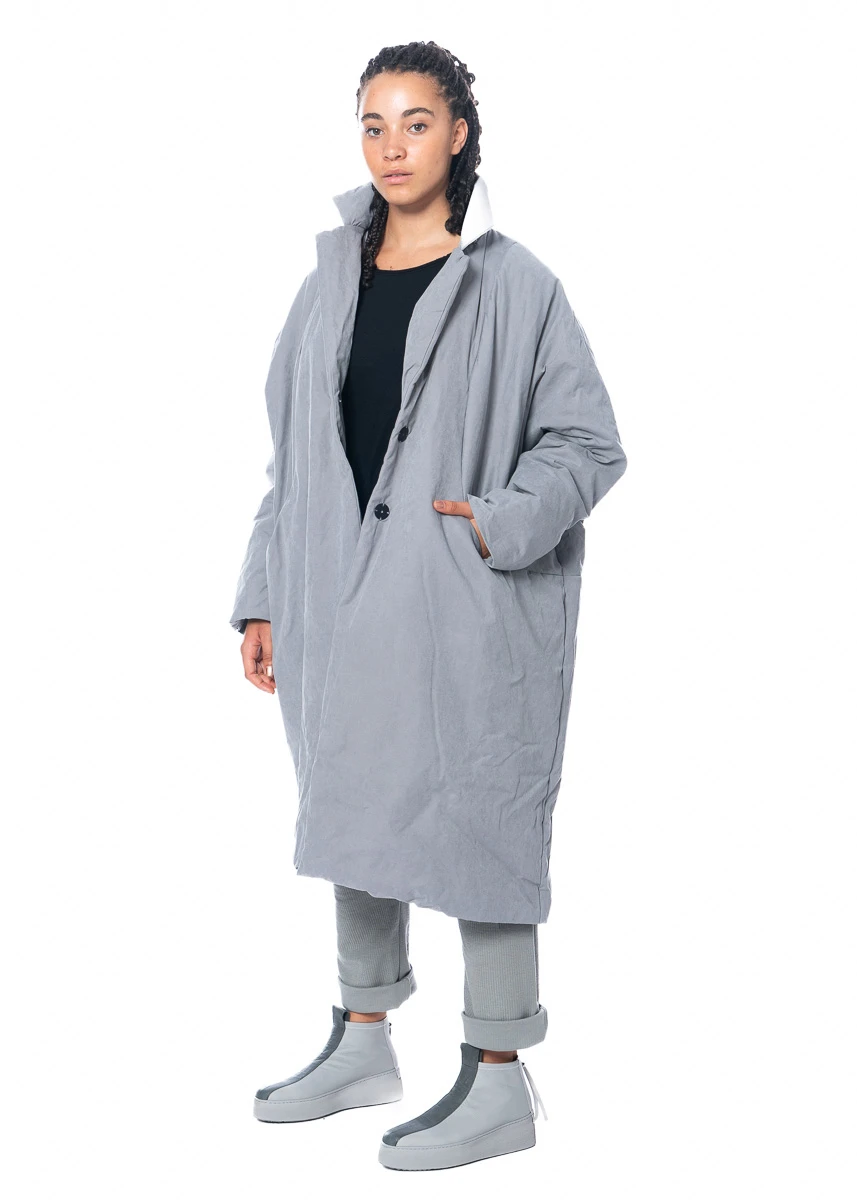 Studiob3, Oversize Wasserabweisender Mantel Corsaro 17 Studiob3, Oversize Wasserabweisender Mantel Corsaro – Bild 15