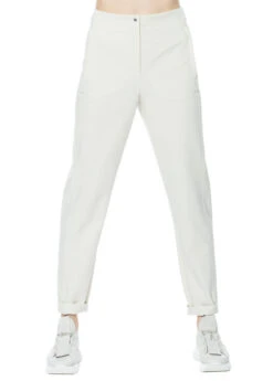 Annette Görtz, Elegante Und Hochtaillierte Hose Gemo -Kleider Geschaft gemo close up