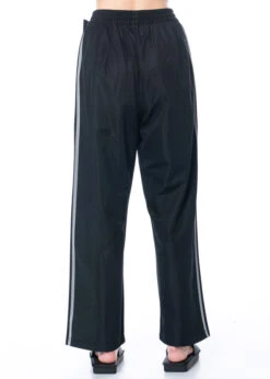 Adidas Y-3, Gemütliche Hose Mit Druckknöpfen Und Elastischem Bündchen H63060