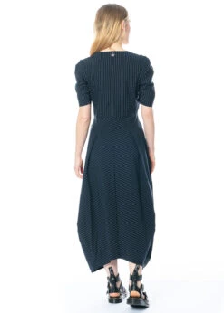 HIGH, Kurzarmkleid KNOWING Mit Nadelstreifen