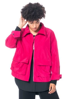 ULI SCHNEIDER, Blouson Aus Recyceltem Nylon Mit Taschen -Kleider Geschaft nylon pocket blouson gr. 38 m. flared pants u. bea 3