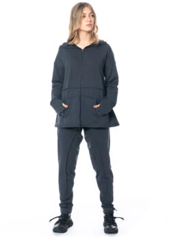 PLUSLAVIE PLÜ, Hoodie Mit Reißverschluss Und Gefalteter Rückseite PLEATED HOODIE -Kleider Geschaft pleated hoodie 2026