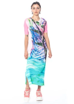 PLEATS PLEASE ISSEY MIYAKE, Schmal Geschnittenes Kleid TROPICAL WINTER -Kleider Geschaft pp38jh674