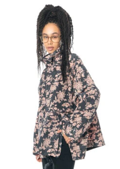 JNBY, Funktionsjacke Mit Floralem Print -Kleider Geschaft trench 5m1902070 5