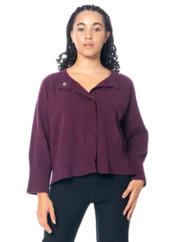 Knit Knit, Strickjäckchen Mit Hoch Geripptem Saum -Kleider Geschaft vinacchia s f1 2 1